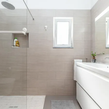 Looking To Landscape Sea View Private Pool Loule