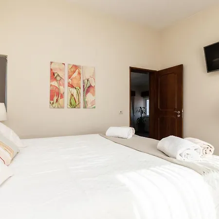 Looking To Landscape Sea View Private Pool Villa Loule